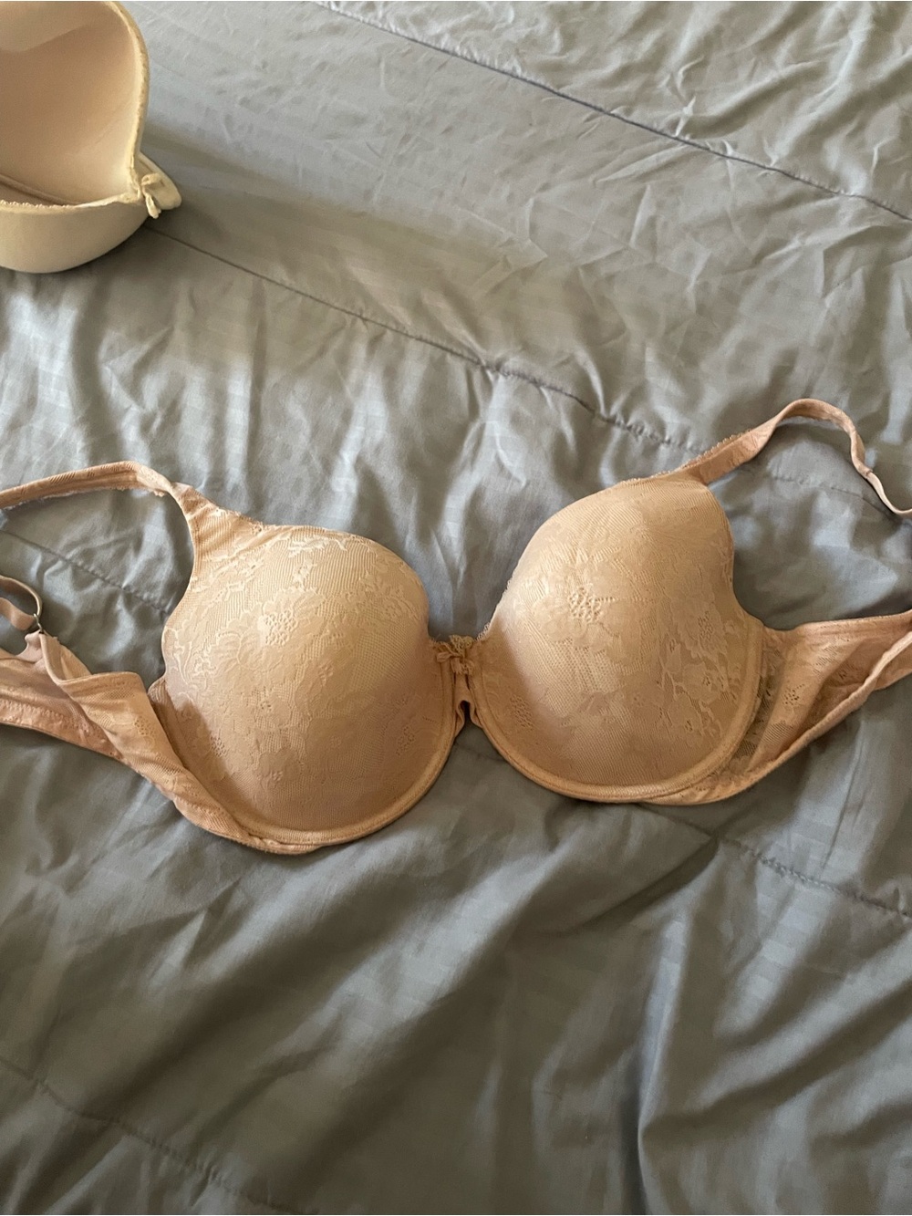 Victoria's Secret Beige Lace (two bras for one price $$)